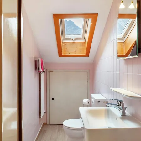 Haus Latschenhang 4 Ederkanzel アパート