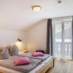 Haus Latschenhang 4 Ederkanzel Daire *