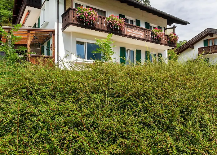 Haus Latschenhang 4 Ederkanzel Appartement *